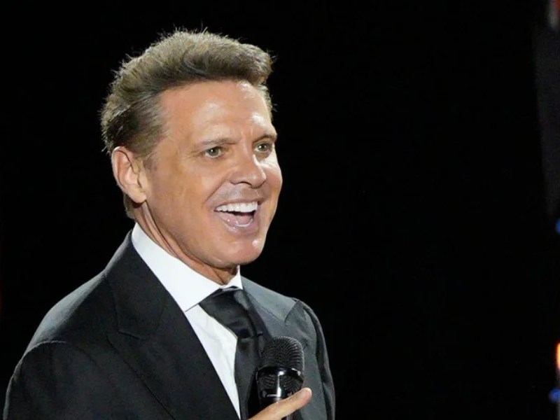 7 VIDAS DE LUIS&nbsp;MIGUEL